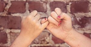 왜 방방곳곳에는 가입비가 있을까요?